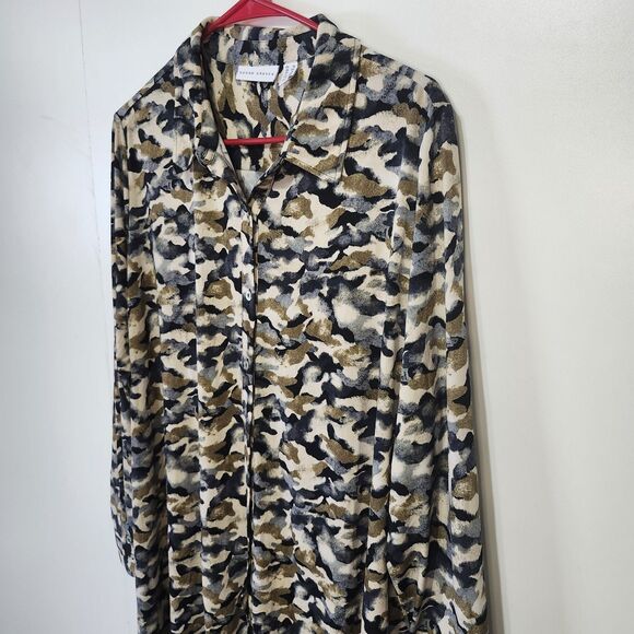 Susan Graver 1X Tunic Top Liquid Knit Camouflage Print Button Front Shirt - Picture 2 of 11